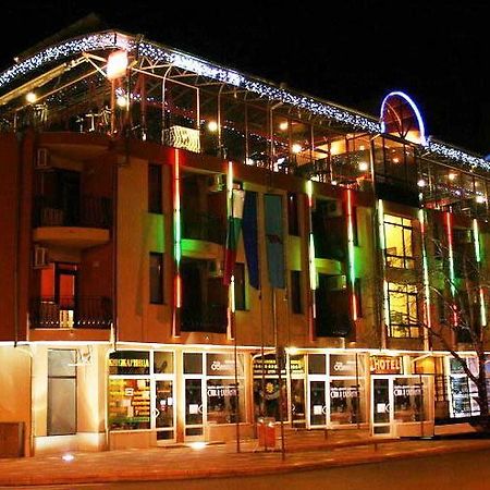 Ambaritsa Hotel Gorna Oryakhovitsa Exterior foto