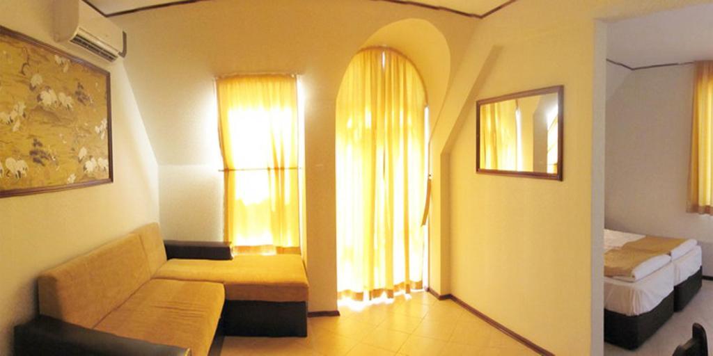 Ambaritsa Hotel Gorna Oryakhovitsa Habitación foto